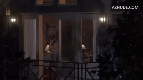 Amy Hargreaves Breasts, Underwear Scene in Brainscan — Brainscan