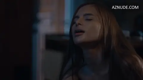 Athena Red Lesbian, Butt Scene in Latina — Latina