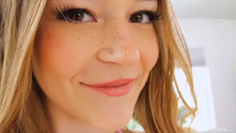Bang! Surprise - Della Cate