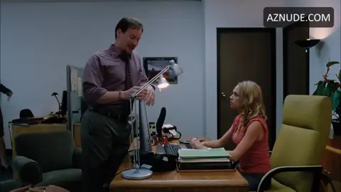 Barret Swatek Breasts Scene in Barry Munday — Barry Munday