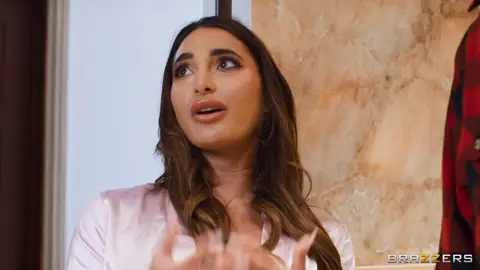 Brazzers Exxtra - Sara Diamante
