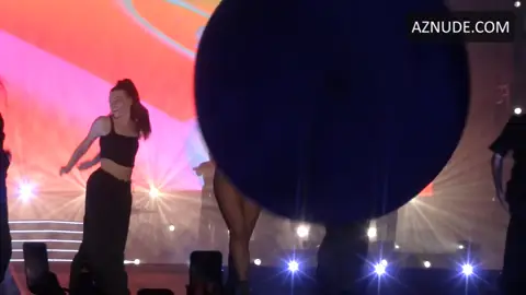 Dua Lipa Butt, Bikini Scene in Dua Lipa Sexy In Live 2022 20 — Dua Lipa Sexy In Live 2022