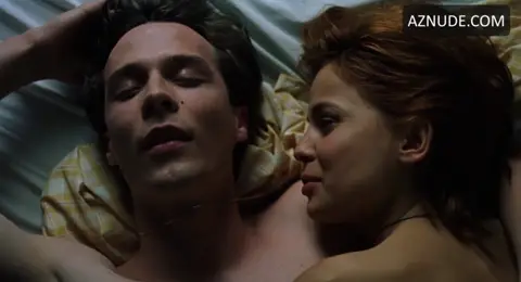 Elena Anaya Breasts Scene in Lagrimas Negras — Lagrimas Negras