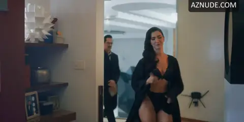 Erendira Ibarra Breasts, Underwear Scene in El Precio De La Fama — El Precio De La Fama