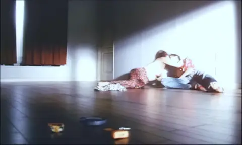 Hitozuma Stewardess: Seifuku Shôten (1998) — Hitozuma Stewardess: Seifuku Shôten (1998)