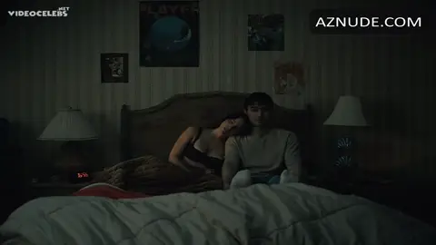 Inde Navarrette Butt, Breasts Scene in Obsession — Obsession