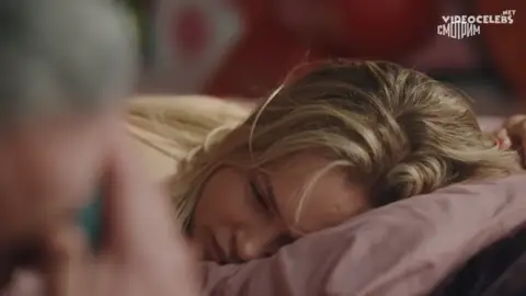 Irina Kobzeva nude – Dozhd na iskhode leta s01e06-07 (2024) — Dozhd na iskhode leta s01e06
