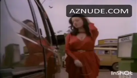 Jasmin Butt, Breasts Scene in Veerana 1 — Veerana