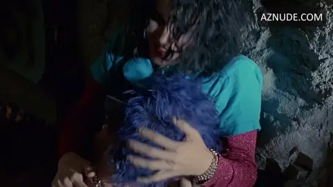 Jennifer Lien Breasts Scene in Slc Punk! — Slc Punk!
