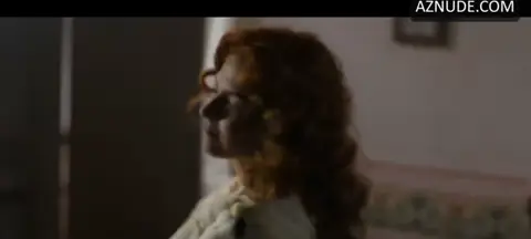 Joana Barradas Butt, Breasts Scene in Cherchez La Femme — Cherchez La Femme
