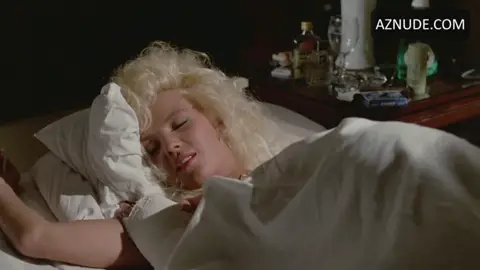 Julie K. Smith Breasts Scene in Pretty Smart 1 — Pretty Smart
