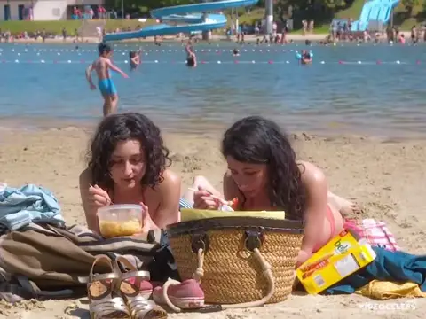 Lucie Grunstein nude, Milena Csergo sexy – Contes de juillet (2017) — Contes de juillet (2