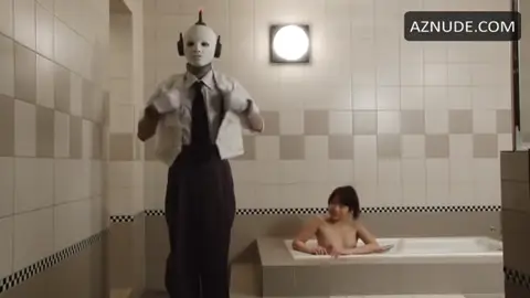 Mahiro Aine Butt, Breasts Scene in Erotibot 7 — Erotibot