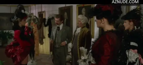 Marisa Bertoni Butt, Breasts Scene in La Principessa Sul Pisello — La Principessa Sul Pise