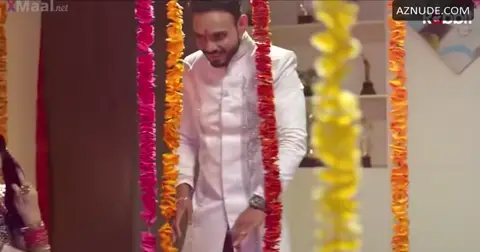Nidhi Mahawan Breasts Scene in Dahej Me Saala 15 — Dahej Me Saala