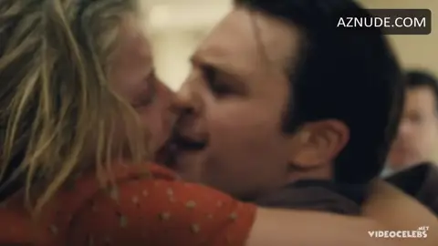 Nina Arianda Butt, Breasts Scene in Rob The Mob — Rob The Mob