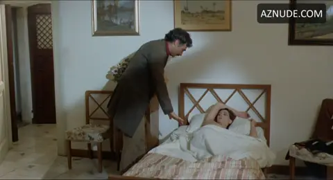 Paola Senatore Breasts Scene in Malombra — Malombra