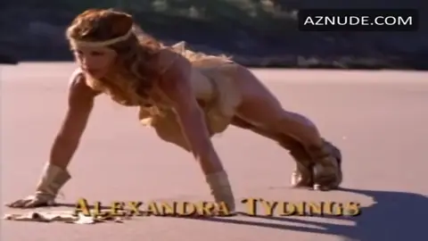Rhonda Mchardy Breasts, Bikini Scene in Hercules: The Legendary Journeys — Hercules: The L