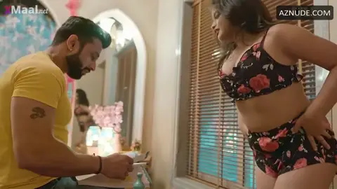 Suhana Khan Breasts Scene in Love Guru 8 — Love Guru