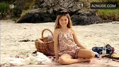 Tessa Mittelstaedt Breasts, Bikini Scene in Emilie Richards 2 — Emilie Richards