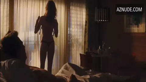 Unknown Butt, Bikini Scene in Jack Reacher — Jack Reacher