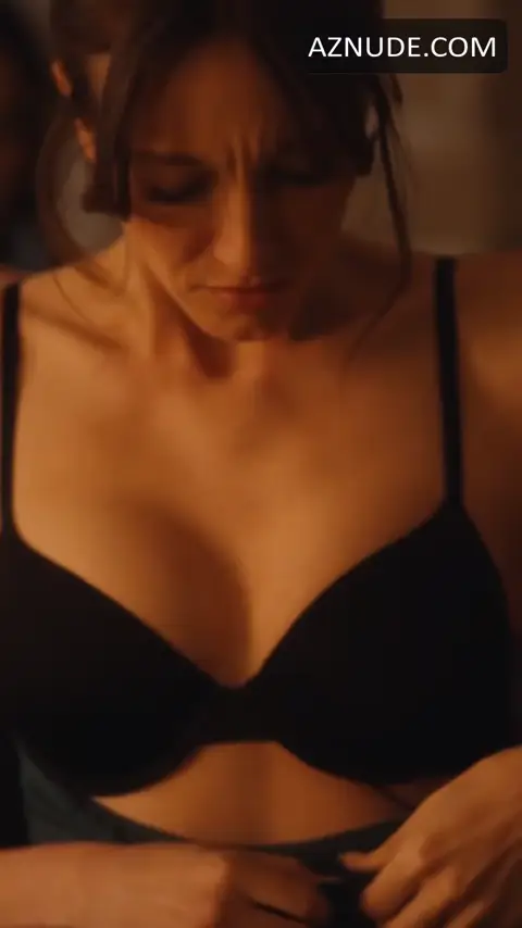 Yolanthe Cabau Lesbian, Butt Scene in Playing Her Dirty 1 — Playing Her Dirty