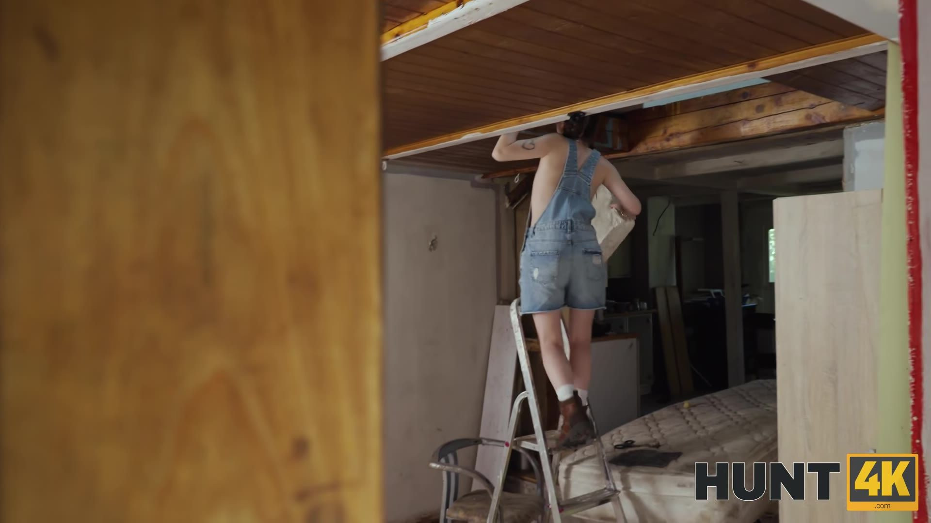 Hunt 4K - Dalila Lapiedra
