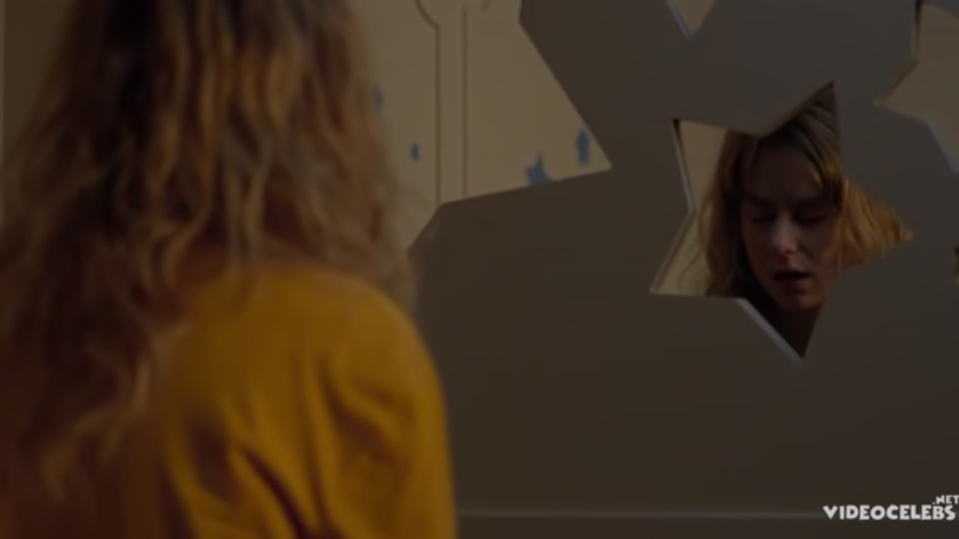 Mathilde Roehrich nude, Christiane Millet nude – Le sens de la famille (2020) — Le sens de