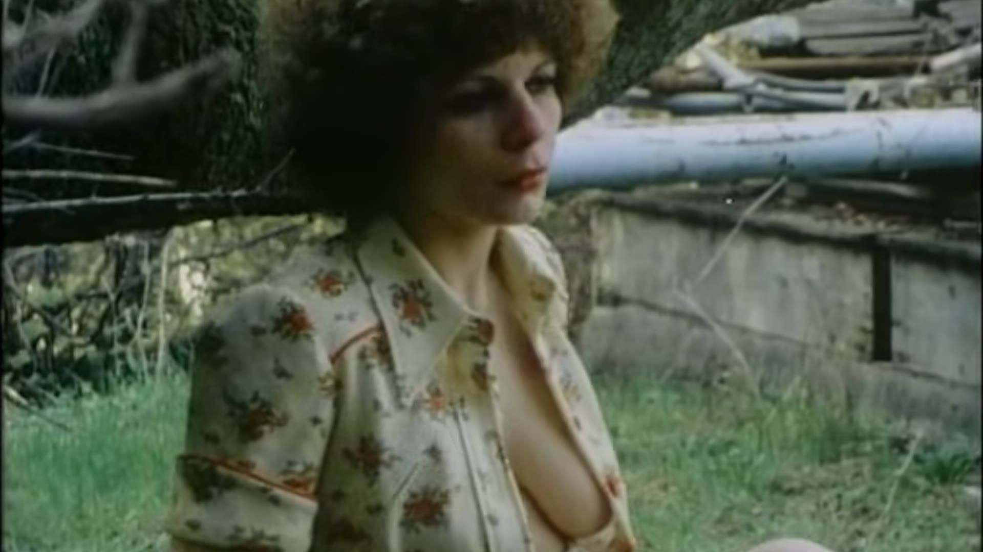 Foxy Lady (1977) - Scene 6. Valerie Driskell, Pharoah Amos [DVDRip - 544p] — Foxy Lady (19