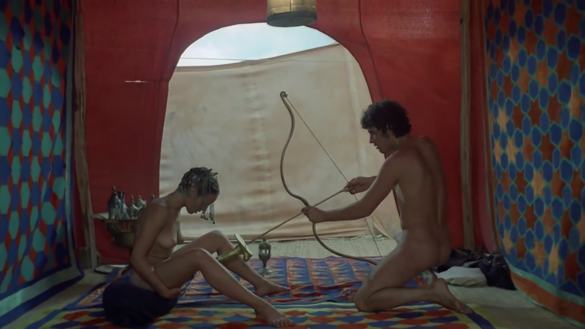 Ines Pellegrini and others in Il fiore delle mille e una notte (1974) — Ines Pellegrini an