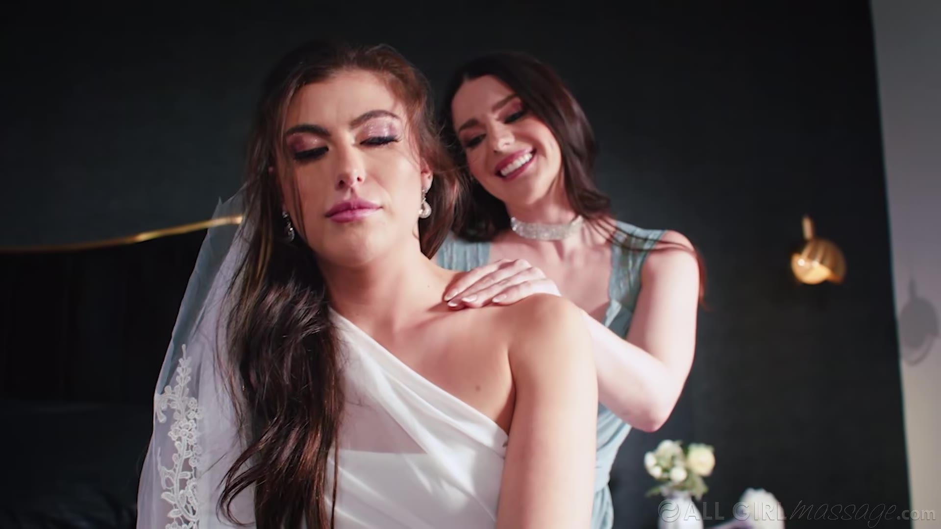 All Girl Massage - Gal Ritchie and Maddie Wren