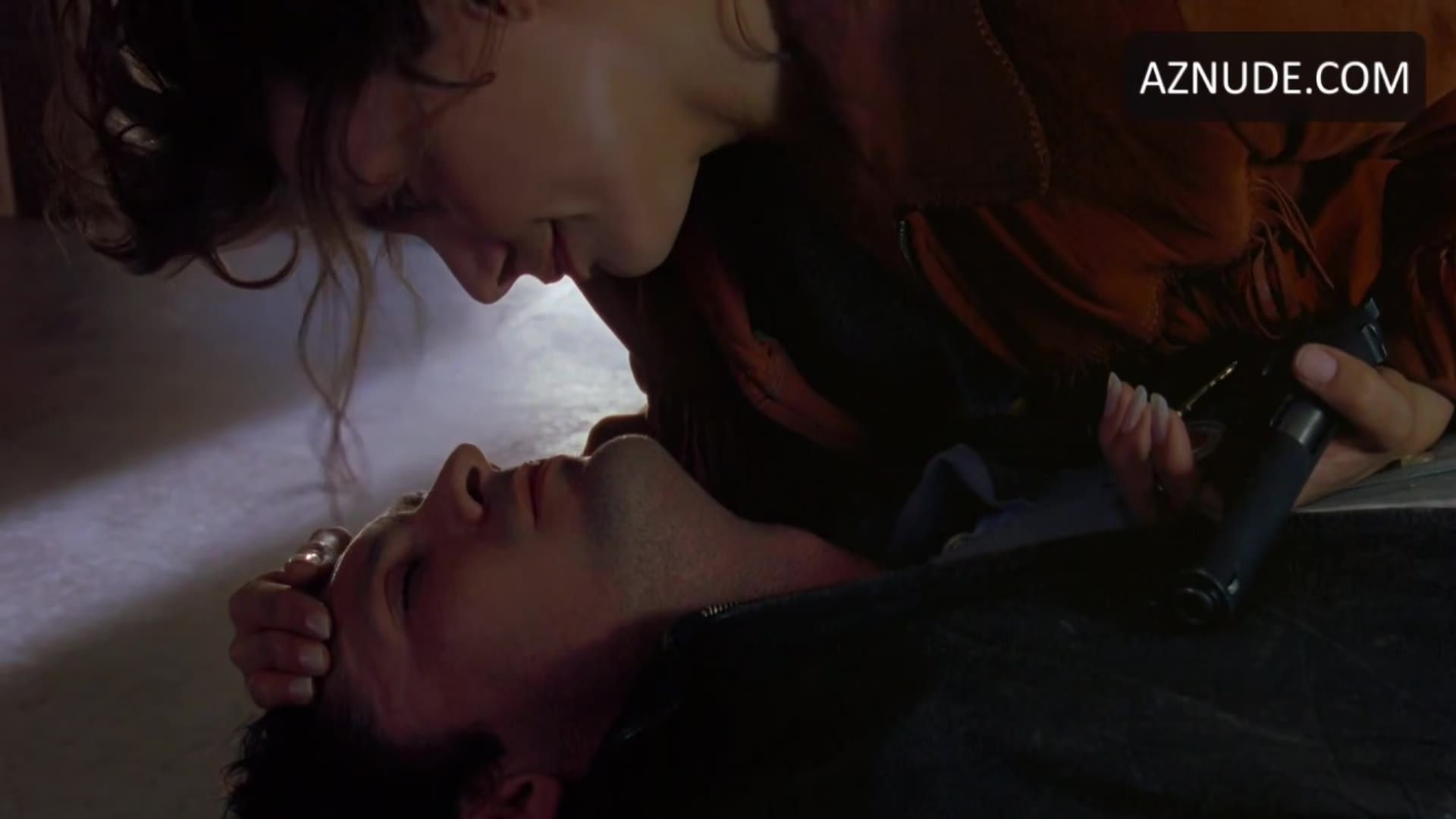 Joanne Whalley Breasts Scene in Kill Me Again — Kill Me Again