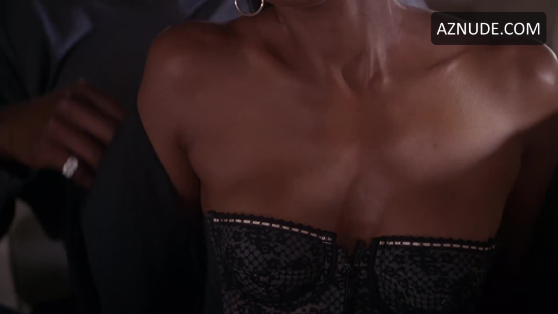 Beverly Johnson Breasts Scene in How To Be A Player — How To Be A Player