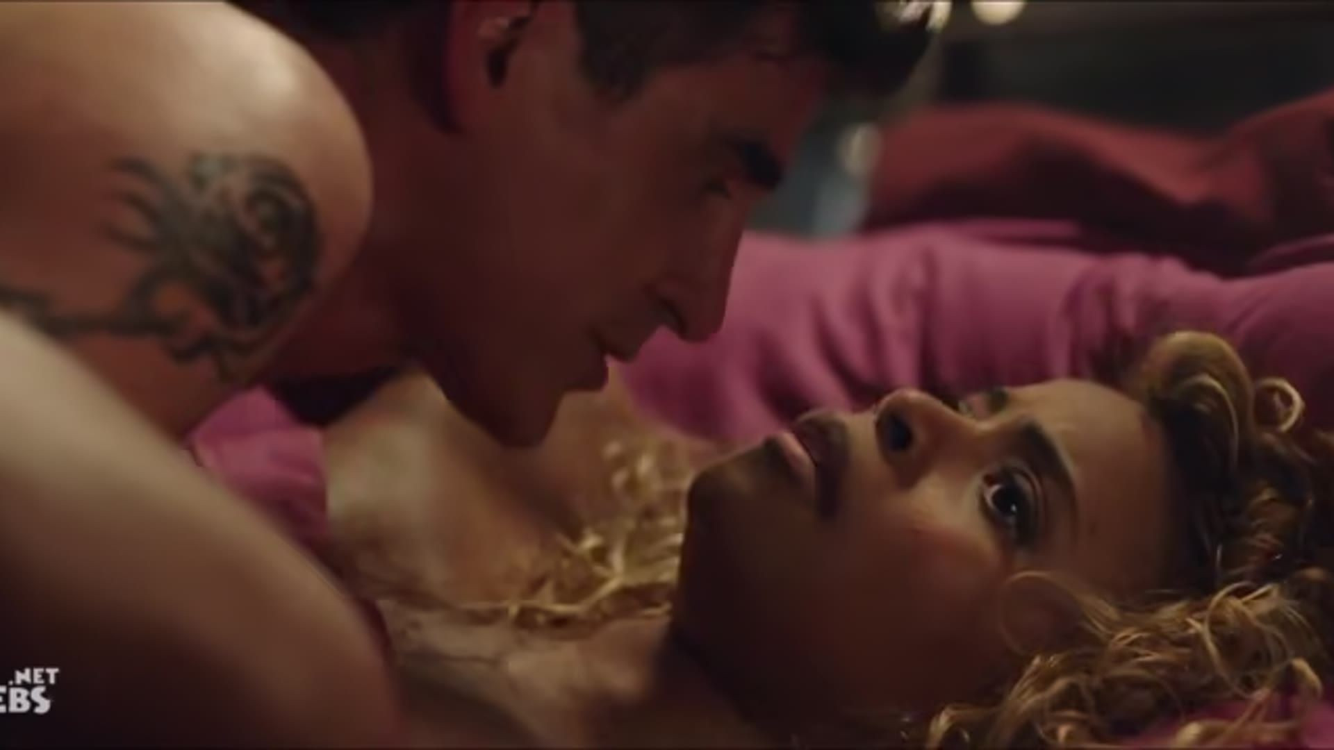 Carol Castro sexy, Roberta Rodrigues sexy – Dois Mais Dois (2021) — Dois Mais Dois (2021)