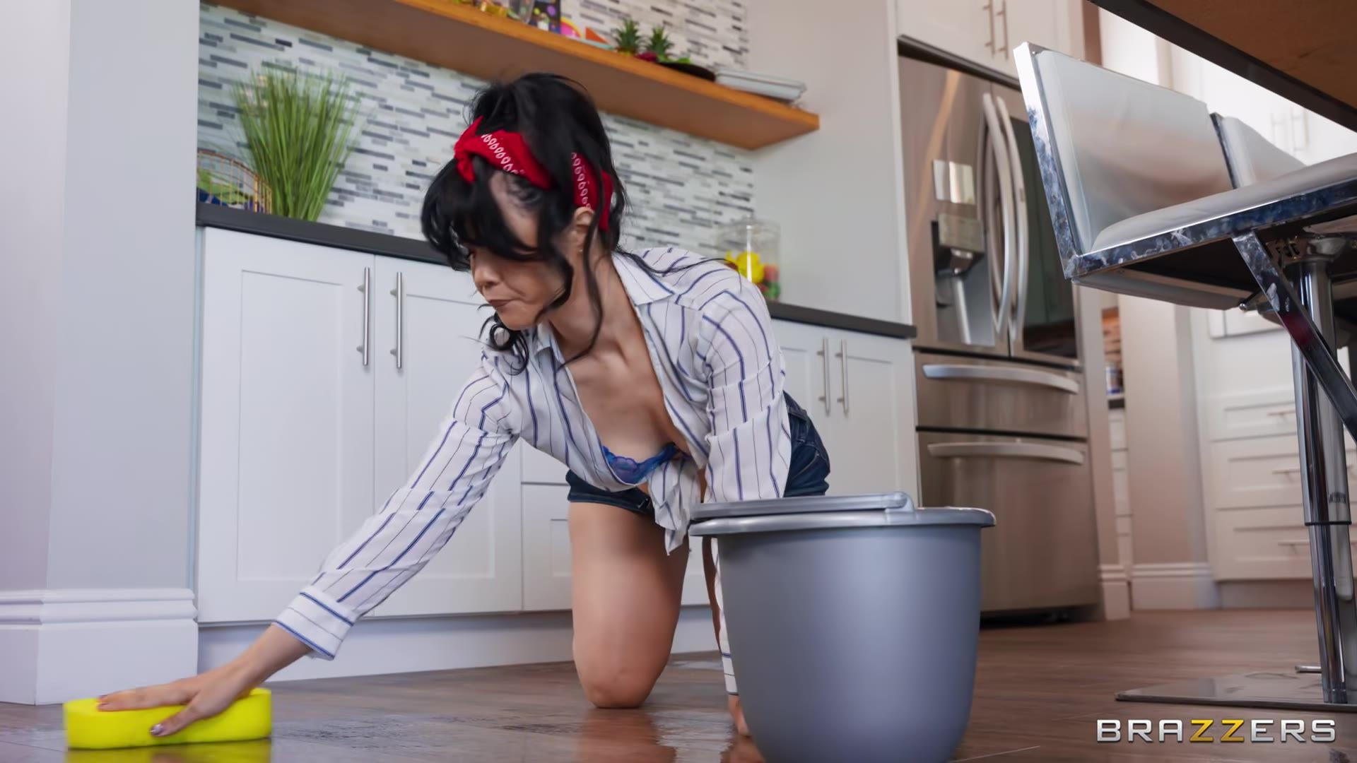 Brazzers Exxtra - Yhivi and Lulu Chu