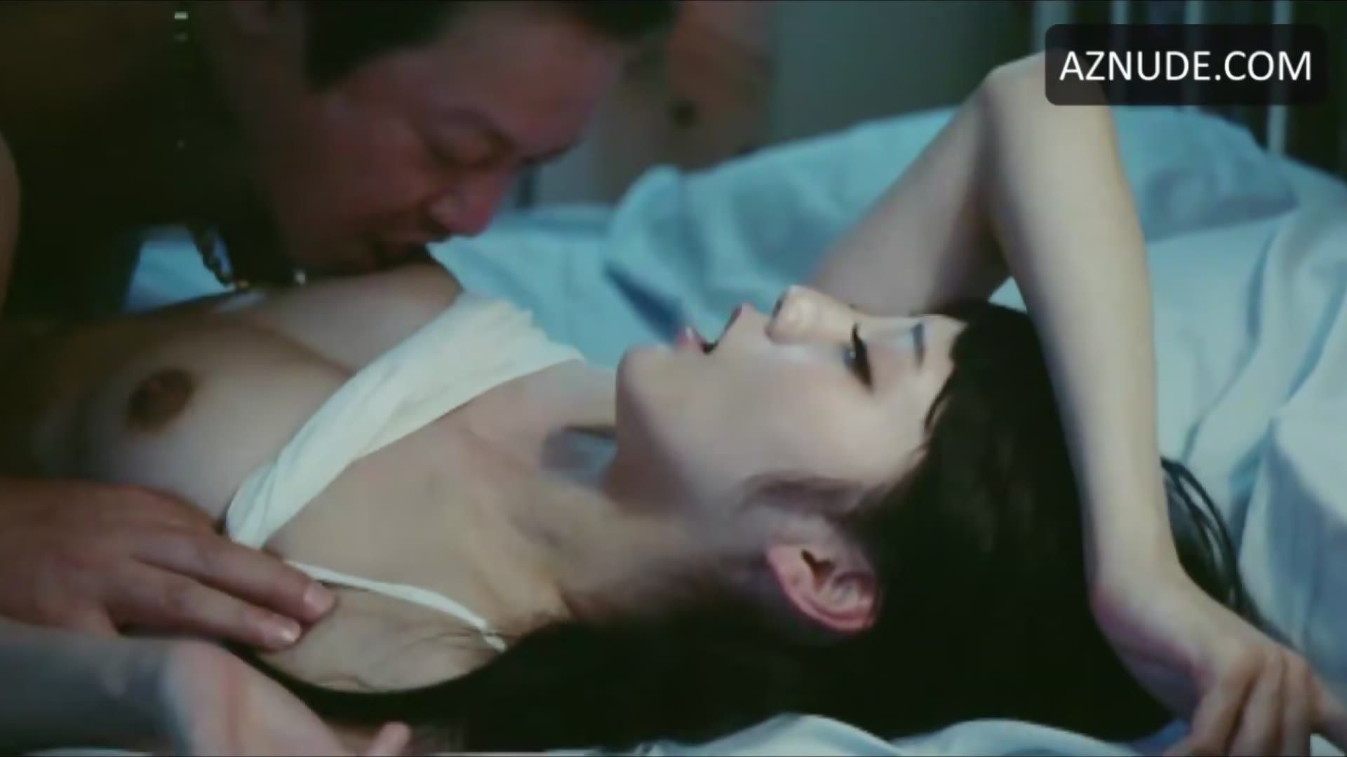 Yui Kasugano Butt, Breasts Scene in Yokubo Ni Kurutta Aiju-tachi — Yokubo Ni Kurutta Aiju-