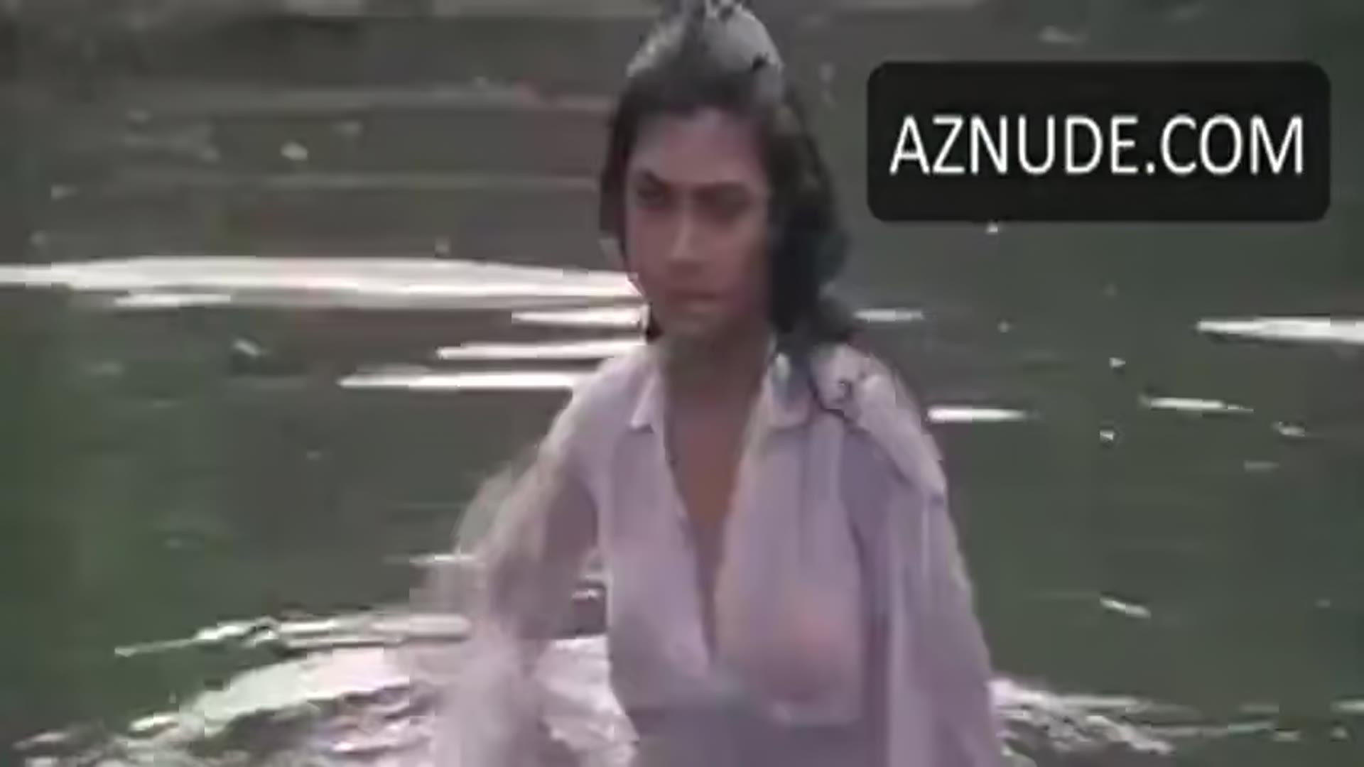Kimi Katkar Butt, Breasts Scene in Adventures Of Tarzan 3 — Adventures Of Tarzan