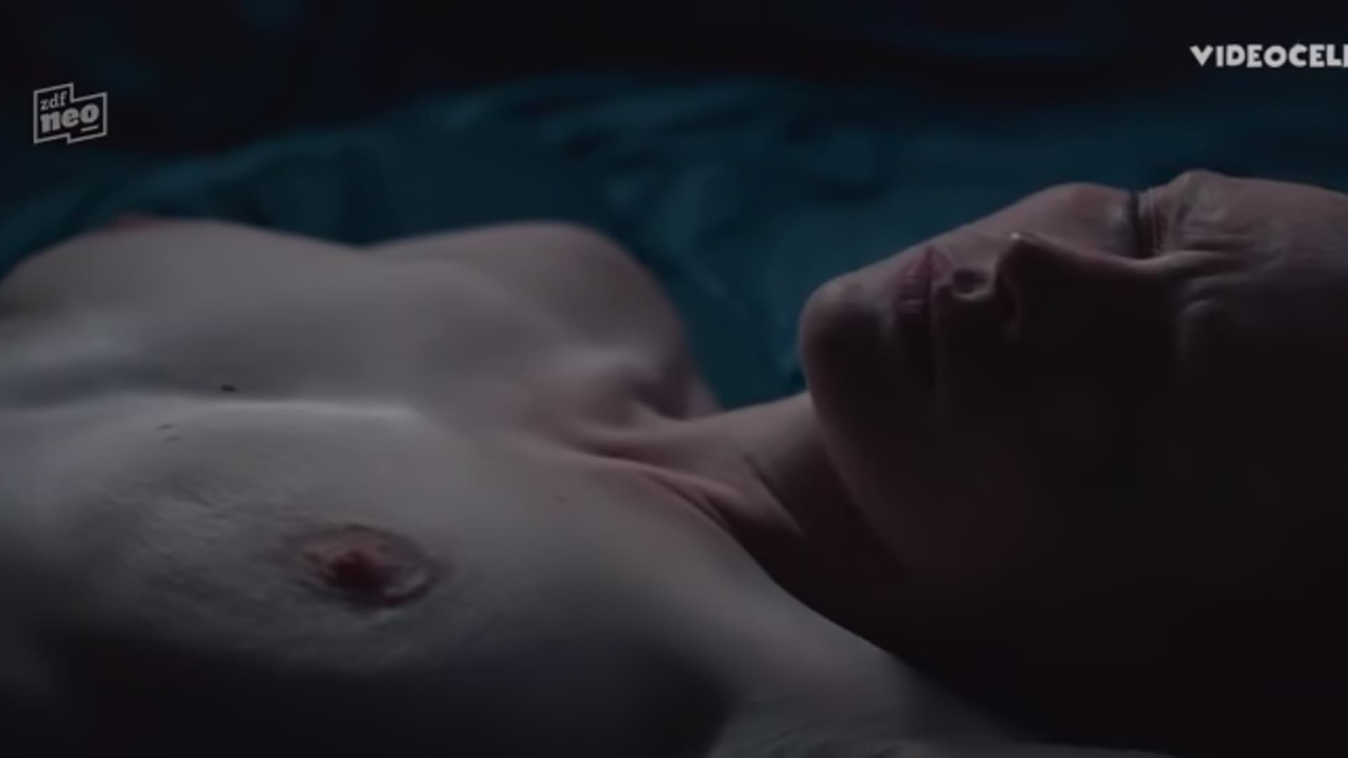 Eva Maria Jost nude, Katharina Nesytowa nude – WIR s01e08 (2021) — WIR s01e08 (2021)