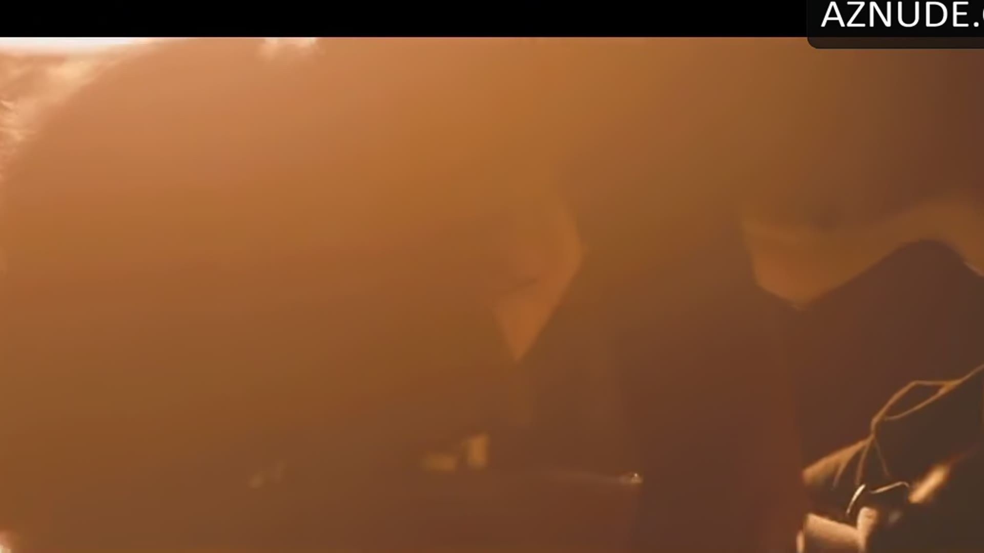 Jasmine Truong Breasts Scene in Chuzaja Vojna — Chuzaja Vojna