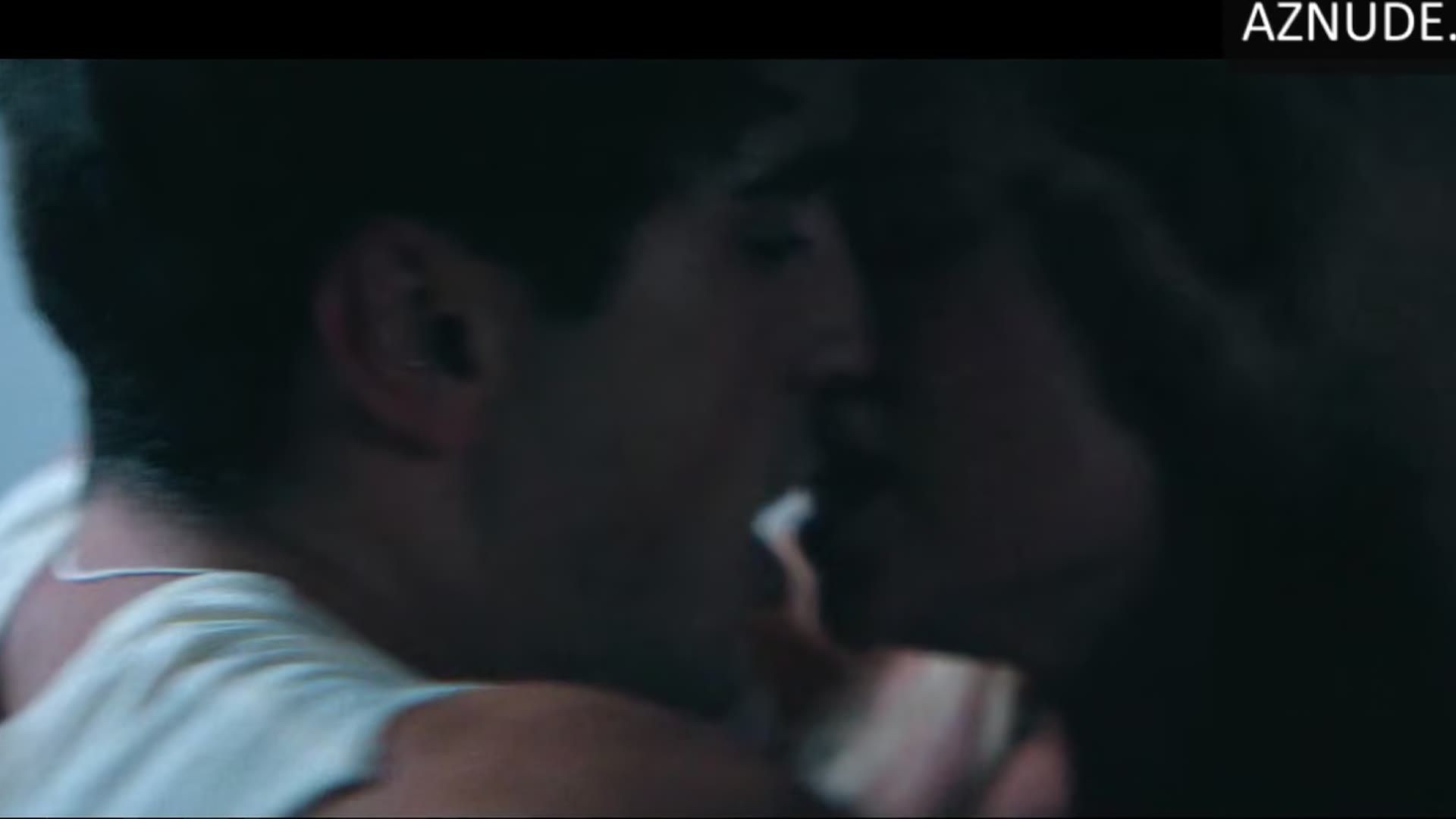 Ludwika Paleta Breasts Scene in Desire 3 — Desire