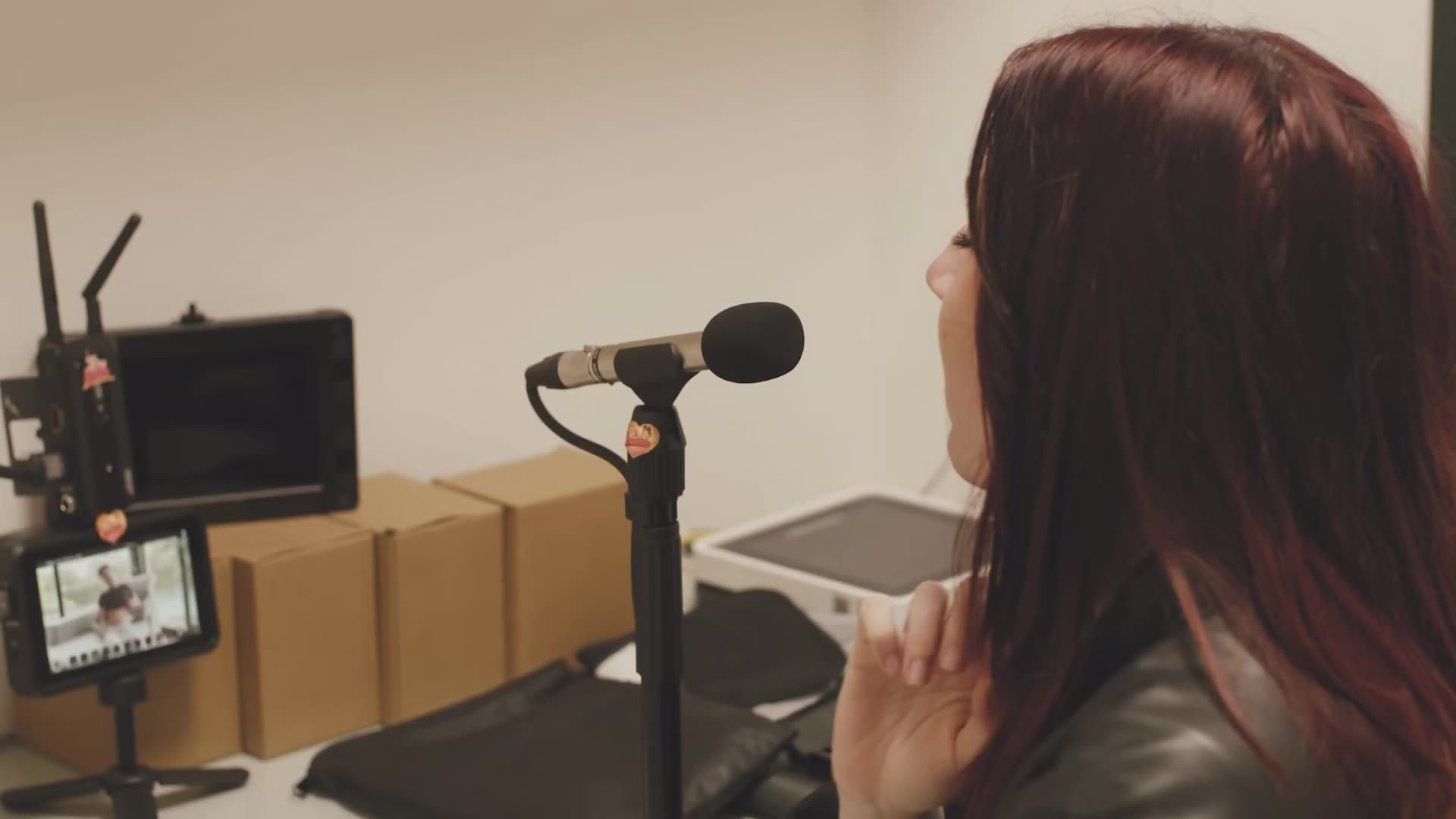 JoyBear - Jane Jones