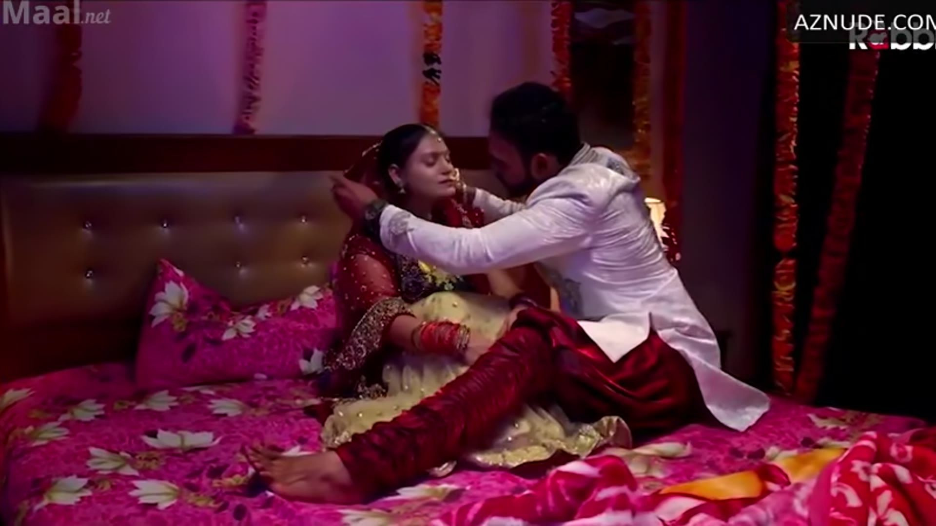 Nidhi Mahawan Breasts Scene in Dahej Me Saala 10 — Dahej Me Saala