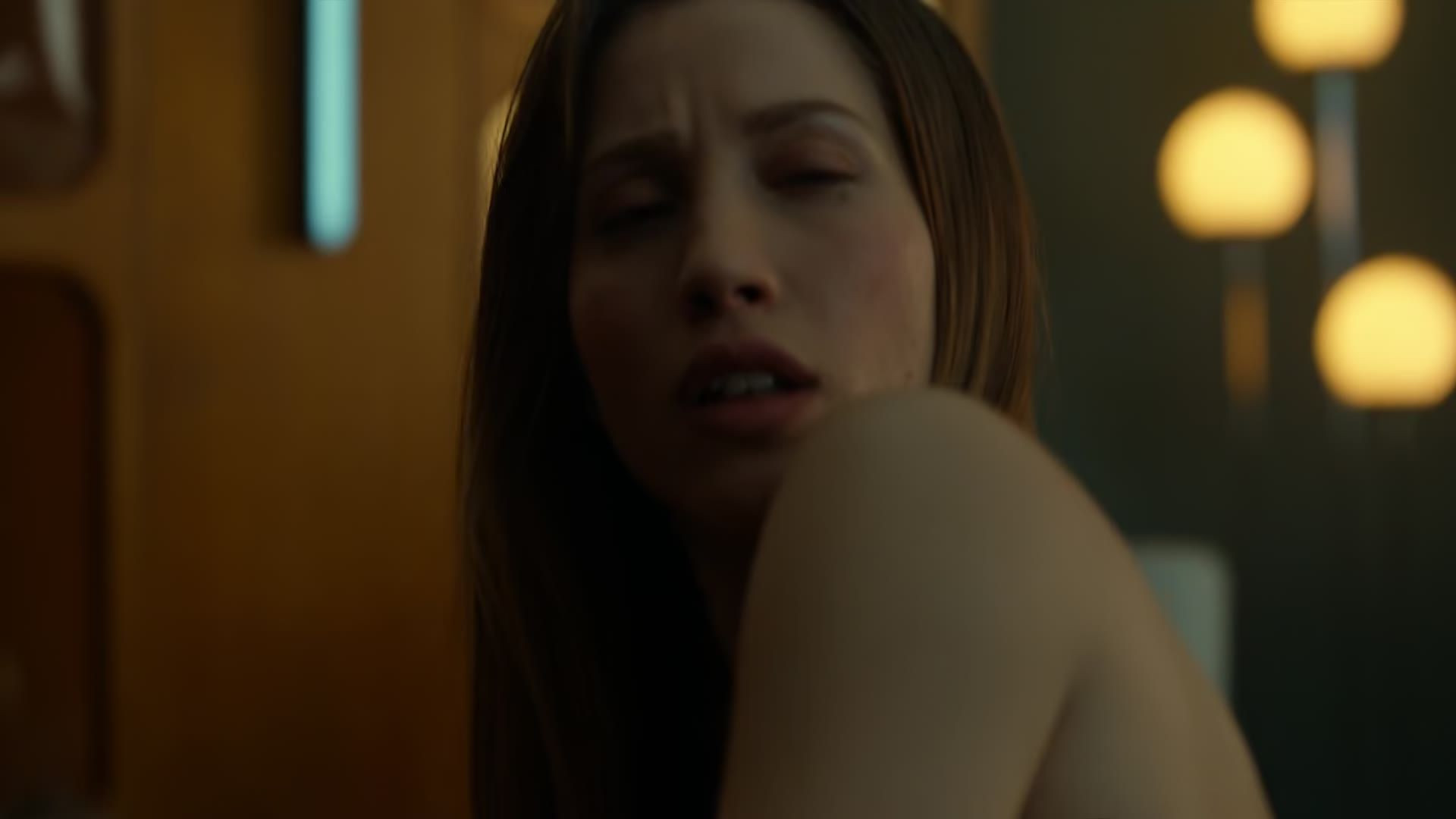 Natalia Verbeke, Alícia Falcó, etc - El refugio atómico (2025) - S01 - 1080p.Web — Natalia