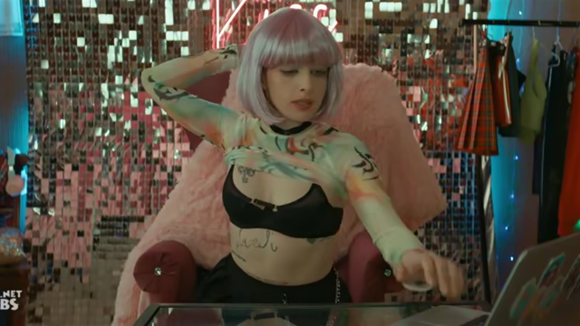 Mariya Drizik sexy – Ona takaya klassnaya s01e07 (2024) — Ona takaya klassnaya s01e07 (202