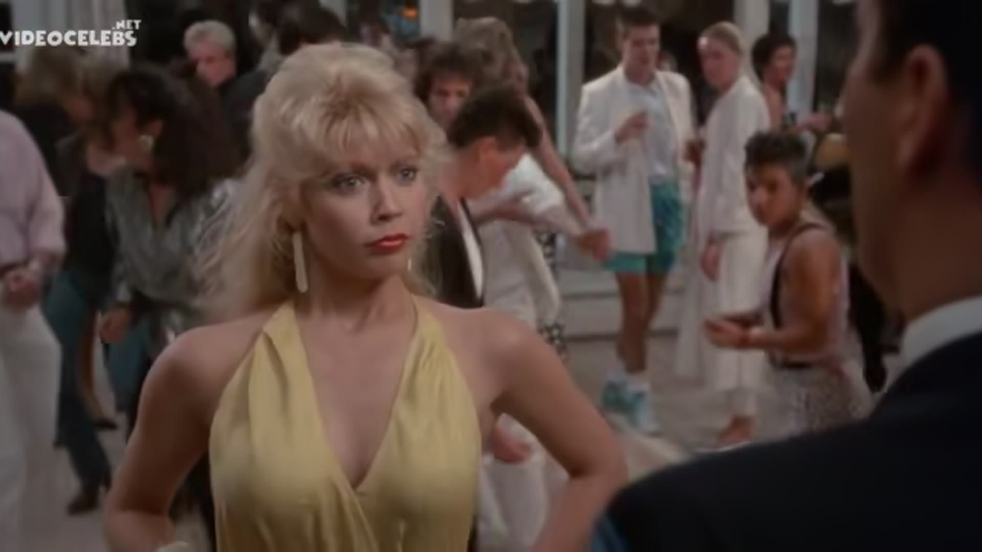 Debra Sandlund nude, Katrina Marshall nude, Frances Fisher sexy – Tough Guys Dont Dance (1