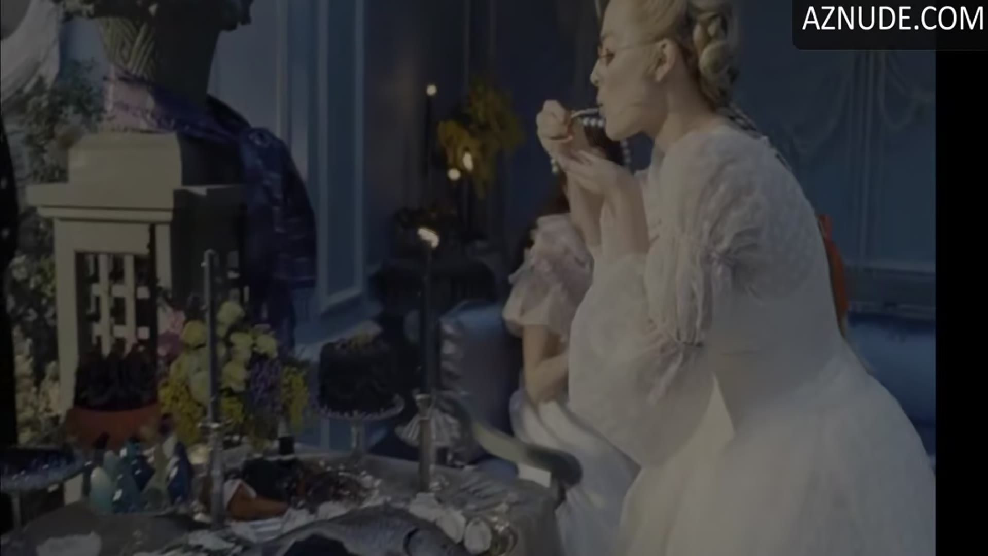 Margot Robbie Breasts Scene in wuthering Heights — wuthering Heights