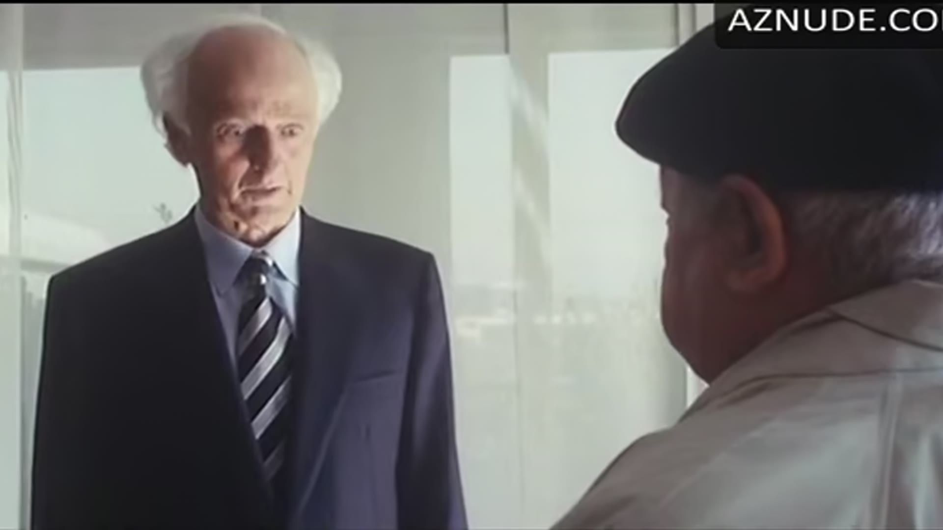 Unknown Butt, Breasts Scene in Fantozzi 2000 - La Clonazione — Fantozzi 2000 - La Clonazio