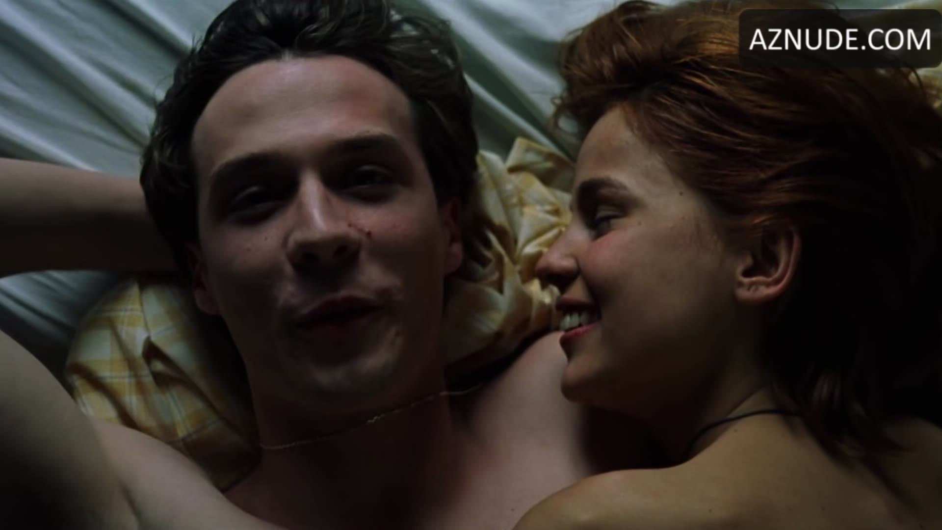 Elena Anaya Breasts Scene in Lagrimas Negras — Lagrimas Negras