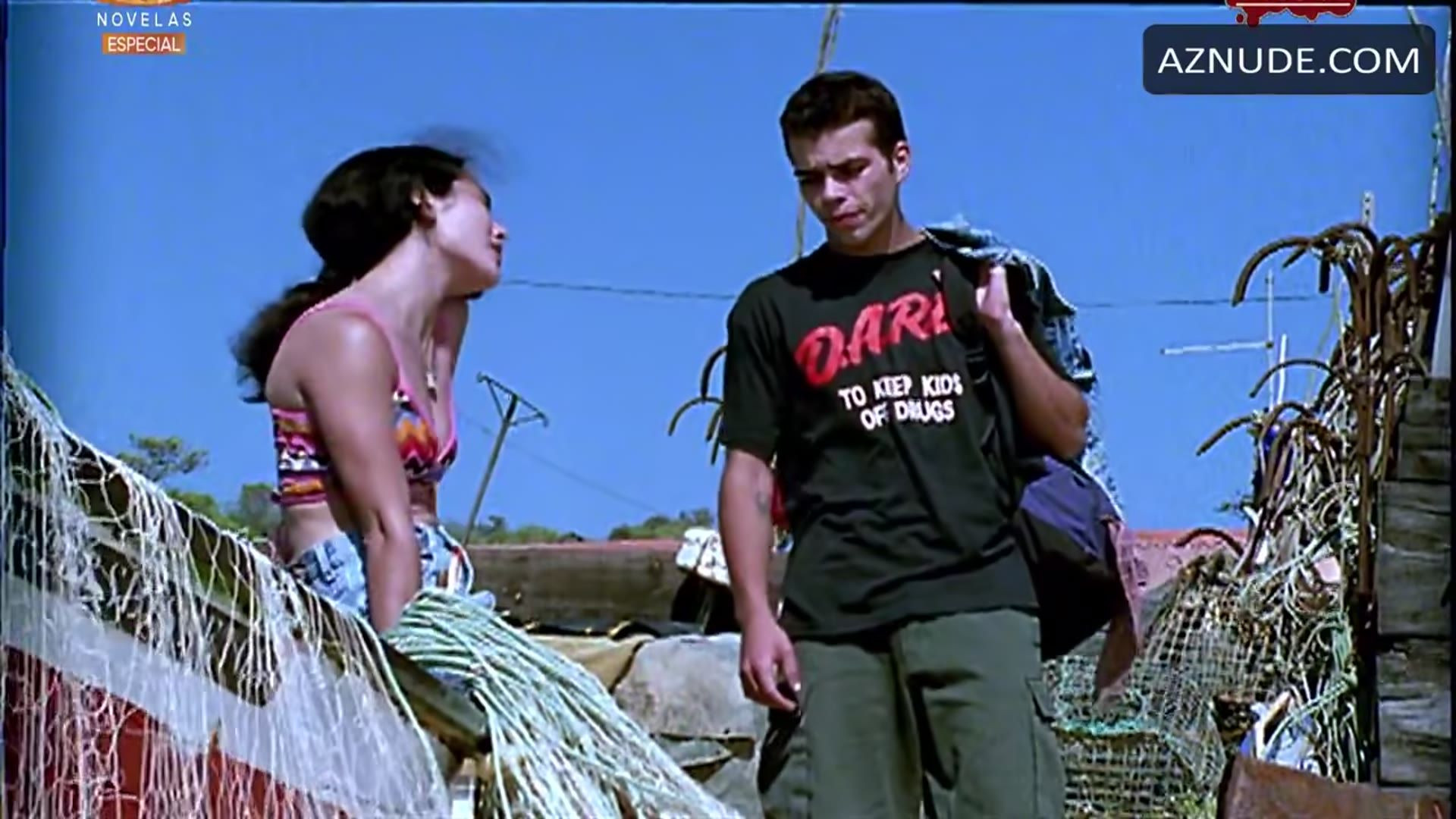 Carla Chambel Breasts Scene in Jogo Da Gloria — Jogo Da Gloria