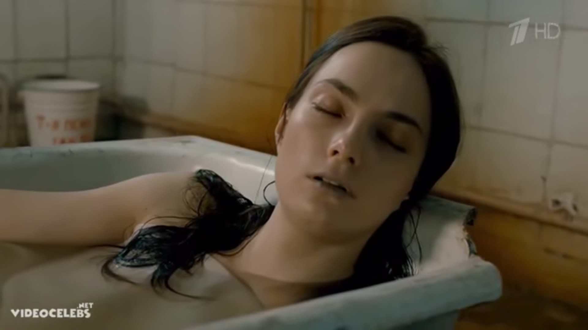 Mariya Lisovaya sexy, Sofja Handamirova nude – Russkie gorki s01e19 (2021) — Russkie gorki